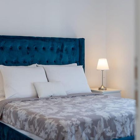 Oleandar Apartment Трогир Екстериор снимка